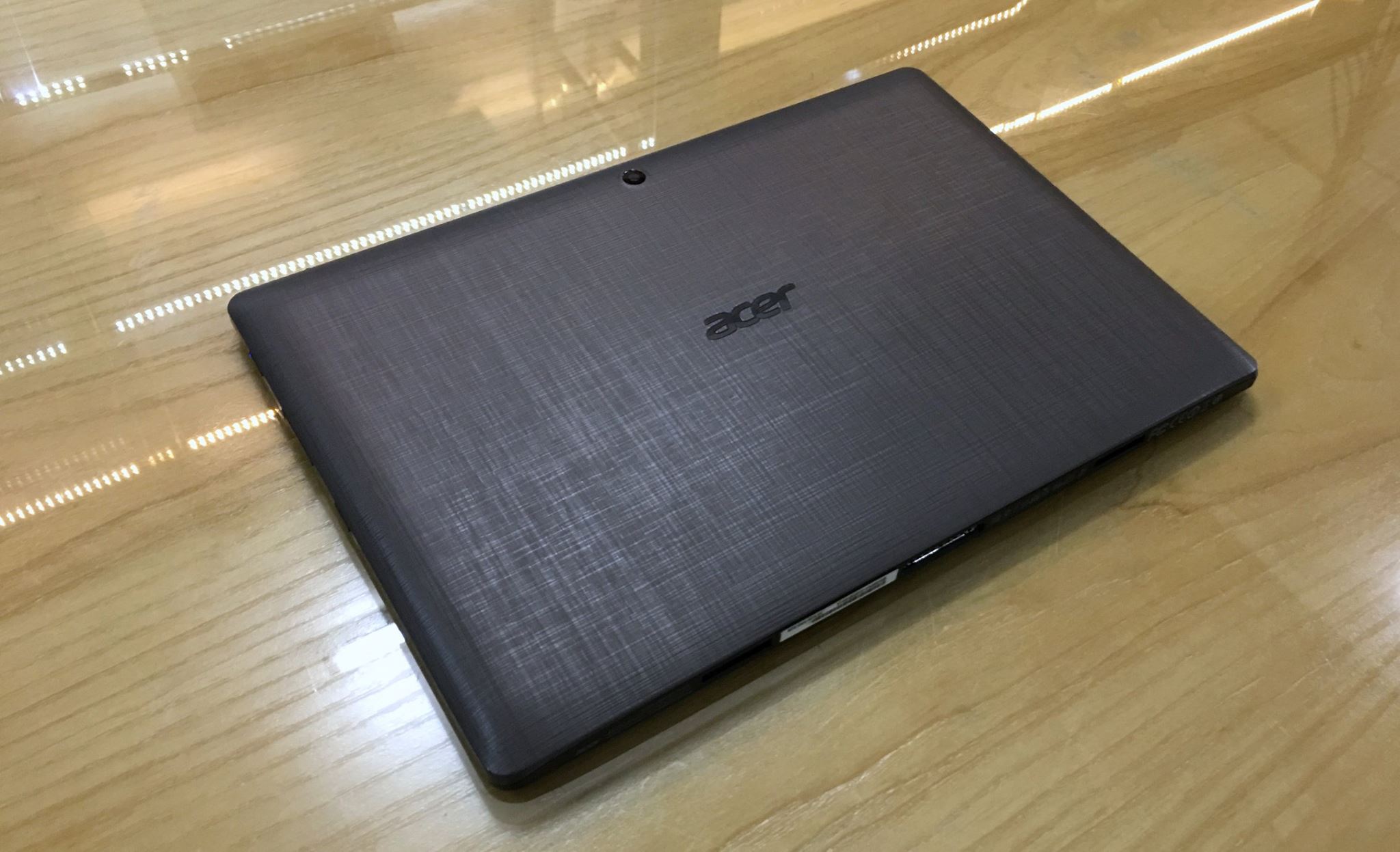 Laptop Acer Aspire SW3 -6.jpg